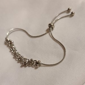 Ladies Adjustable Bracelet